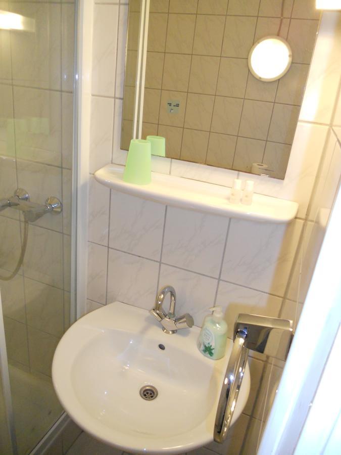 Gaestehaus Koeln Exteriér fotografie